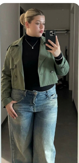 femme ronde en jean large